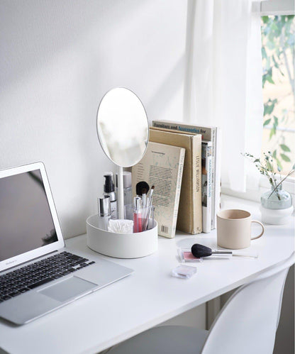 【tower タワー】可調節高度和角度帶收納功能的立式鏡