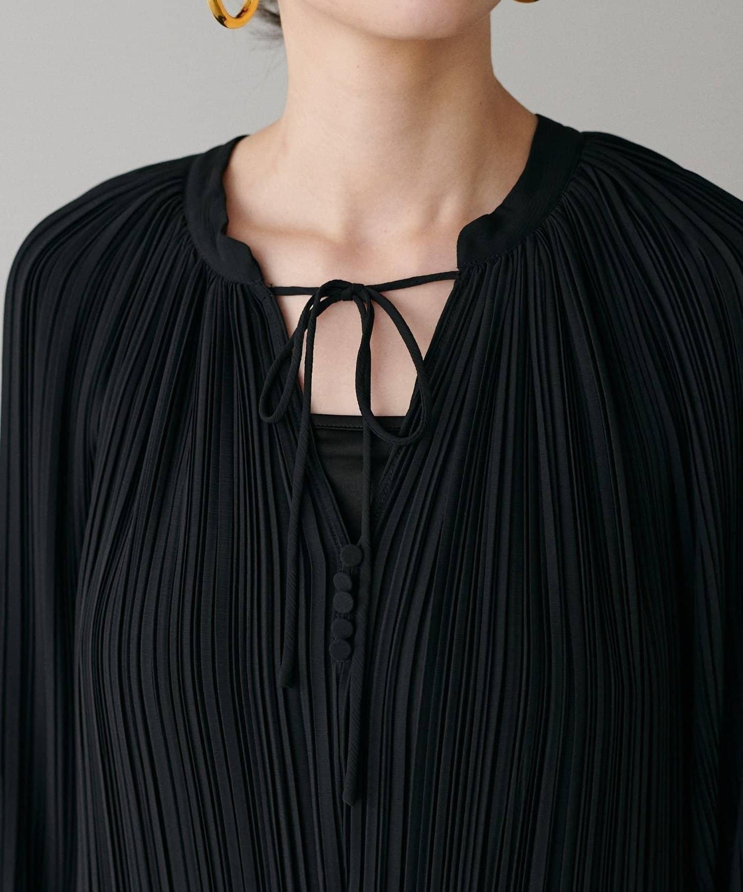 【LARUTA】百褶直筒連衣裙