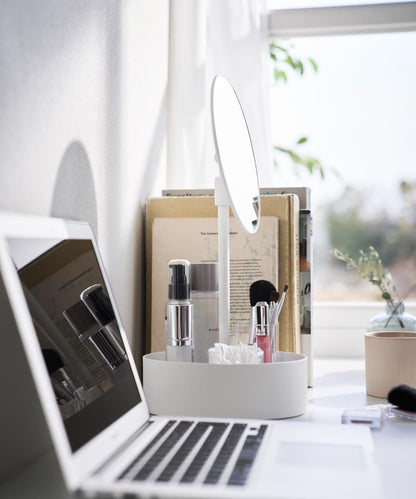 【tower タワー】可調節高度和角度帶收納功能的立式鏡