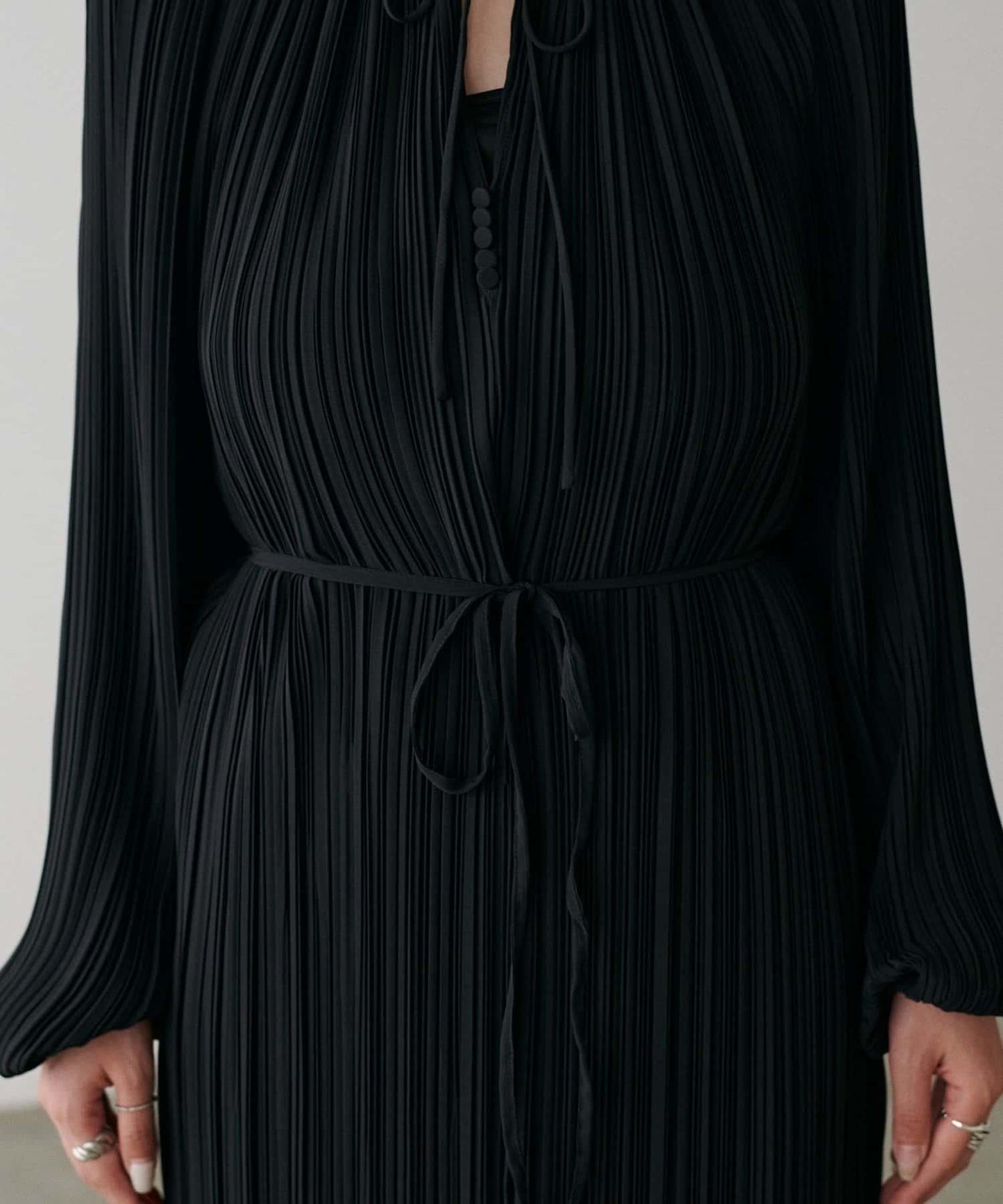 【LARUTA】百褶直筒連衣裙