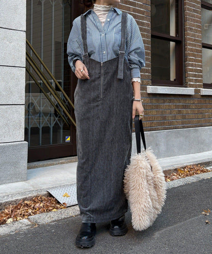 天鵝絨吊帶連衣裙