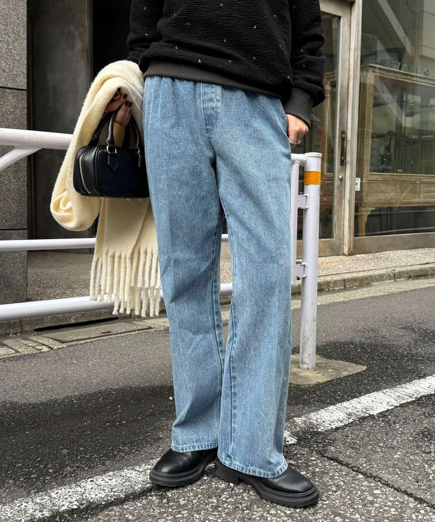 喇叭牛仔休閒褲