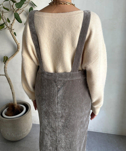 天鵝絨吊帶連衣裙