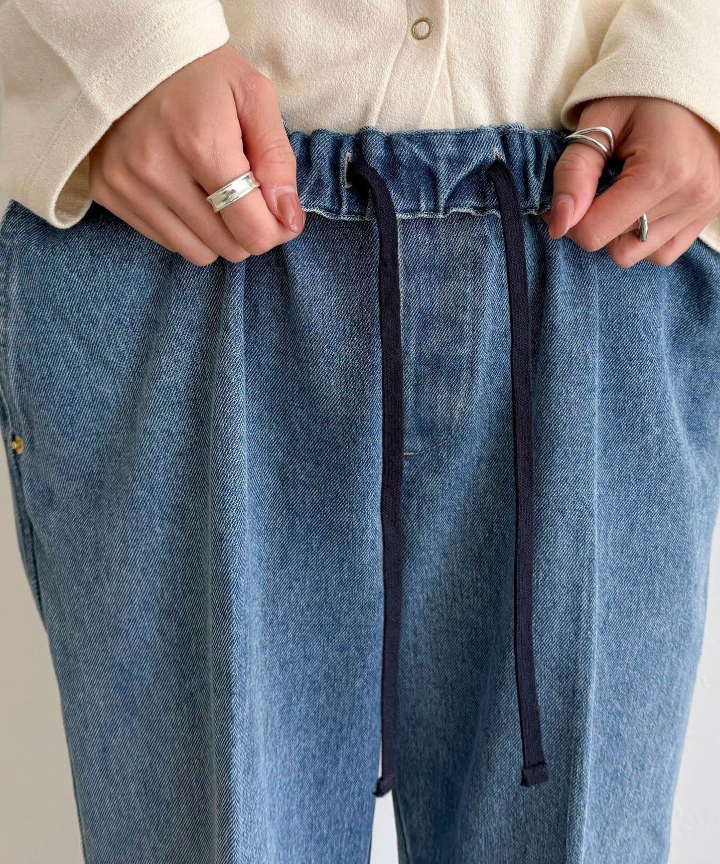 喇叭牛仔休閒褲