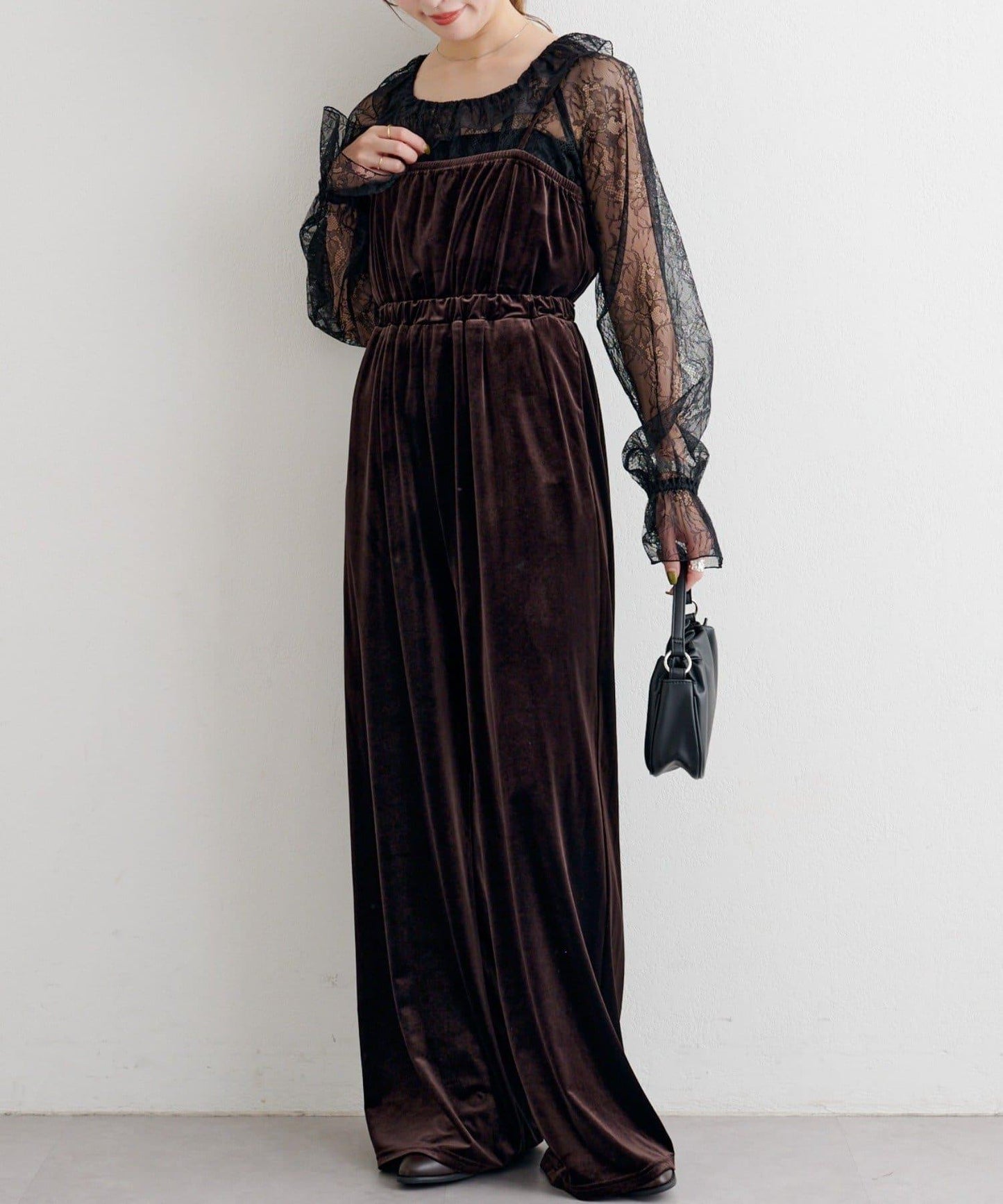 B 蕾絲上衣套裝天鵝絨連體褲