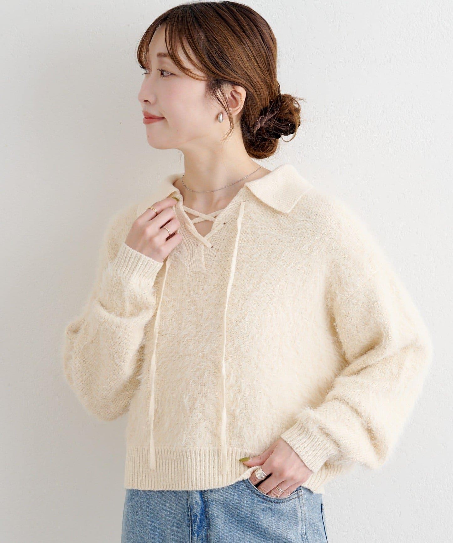 蕾絲繫帶翻領長毛針織衫