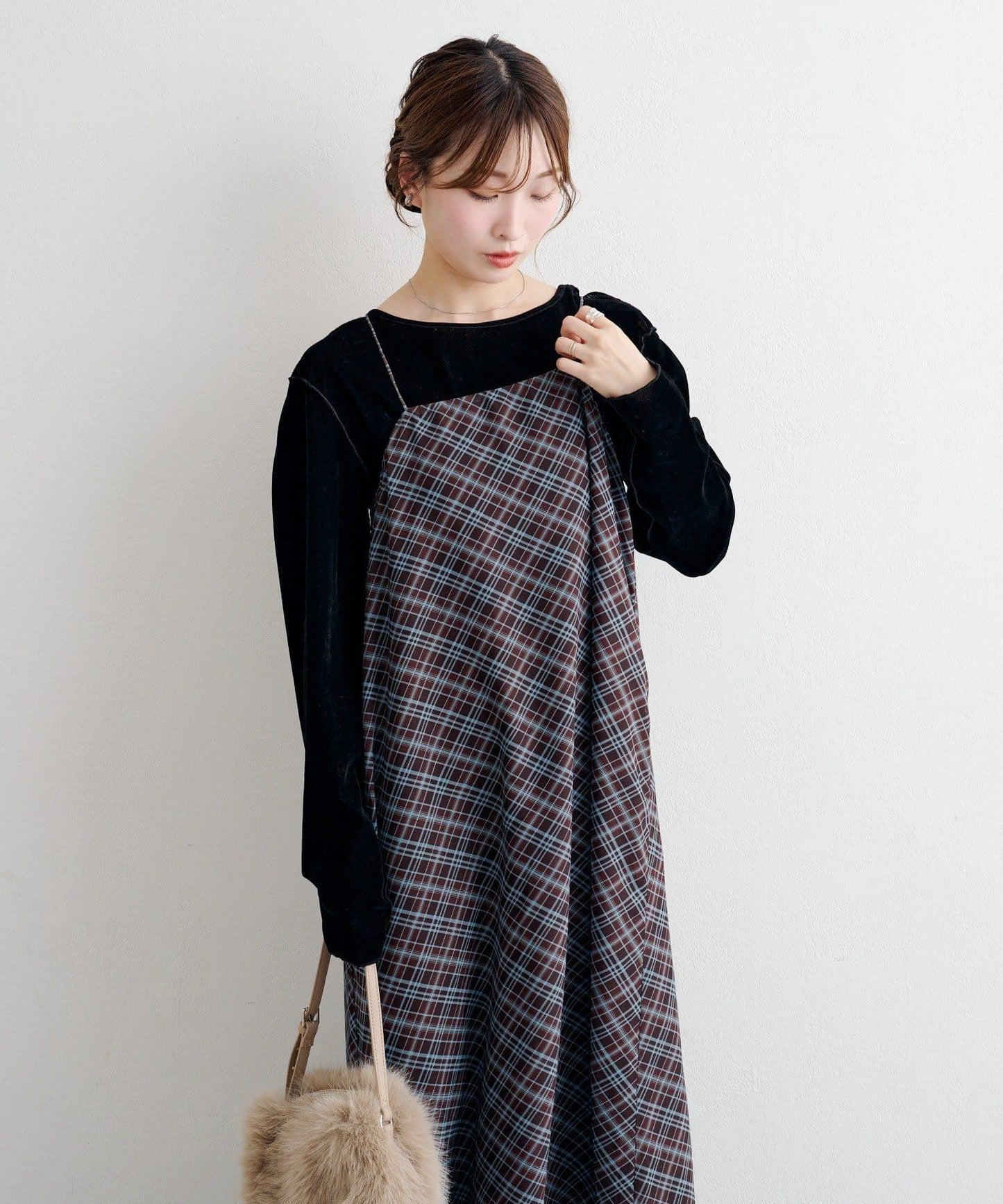 B 透視格紋連衣裙