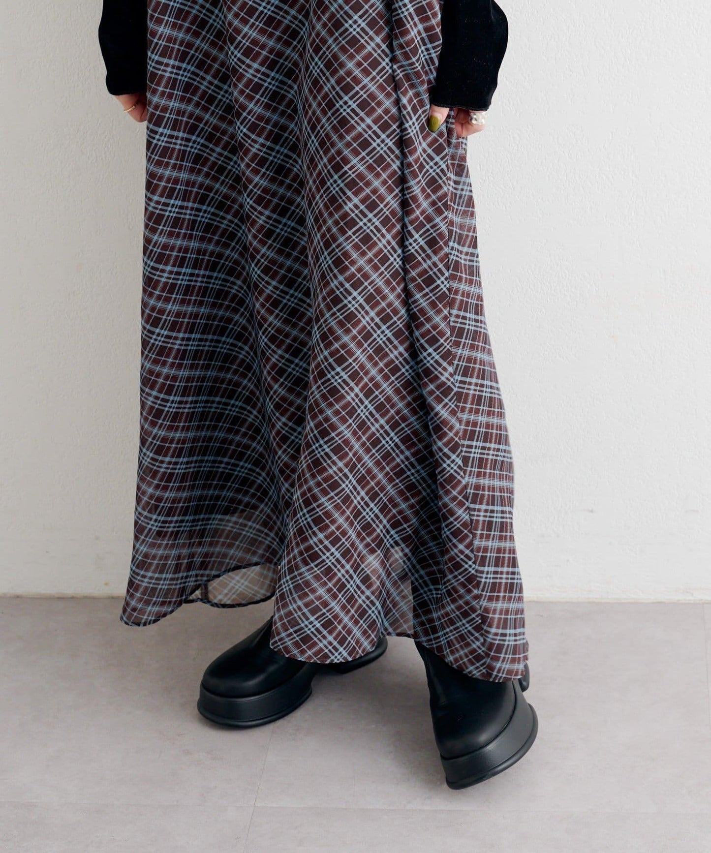 B 透視格紋連衣裙