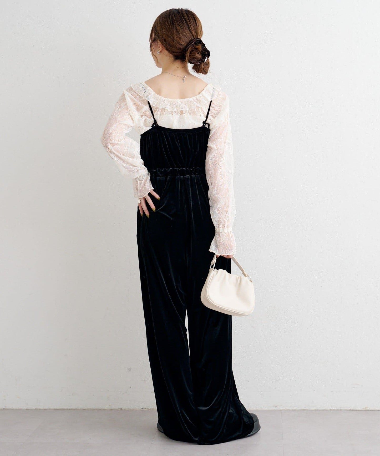 B 蕾絲上衣套裝天鵝絨連體褲