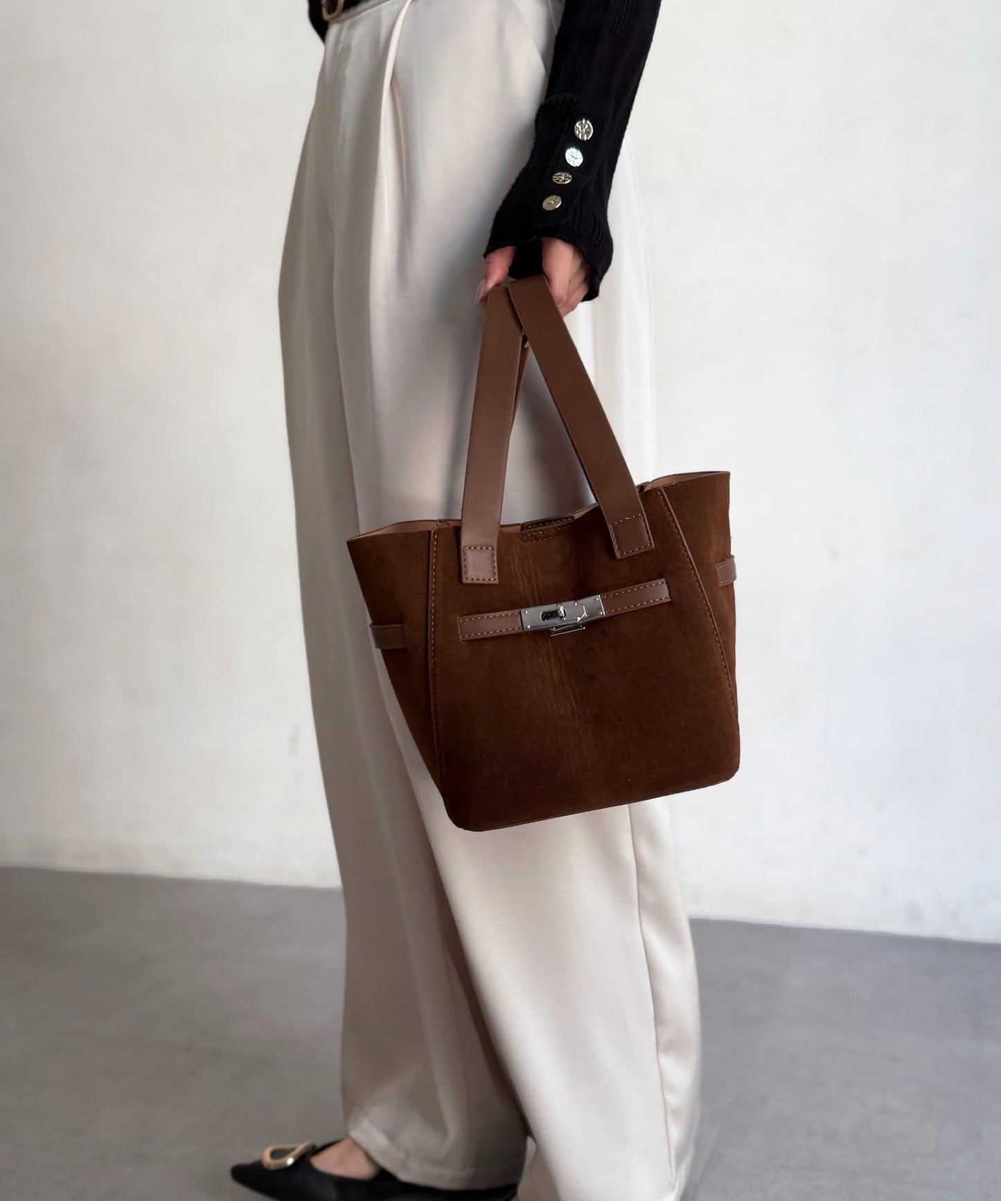 附化妝包金屬扣水桶托特包