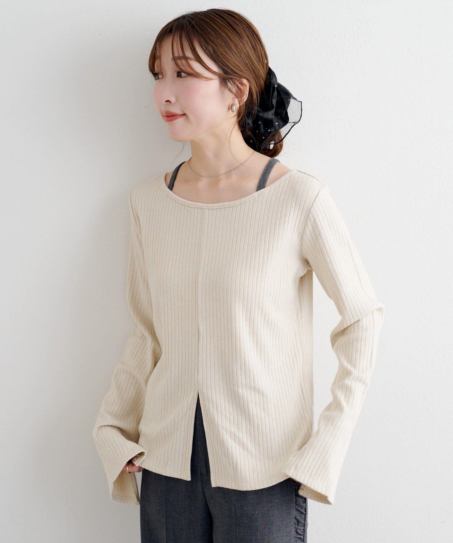 B 金銀絲羅紋開叉上衣