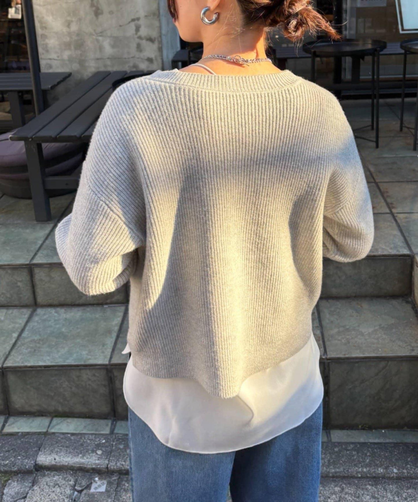 單排金色紐扣開衫