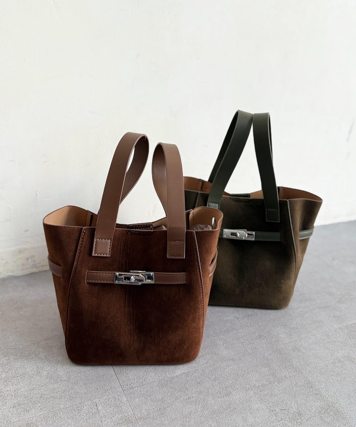 附化妝包金屬扣水桶托特包