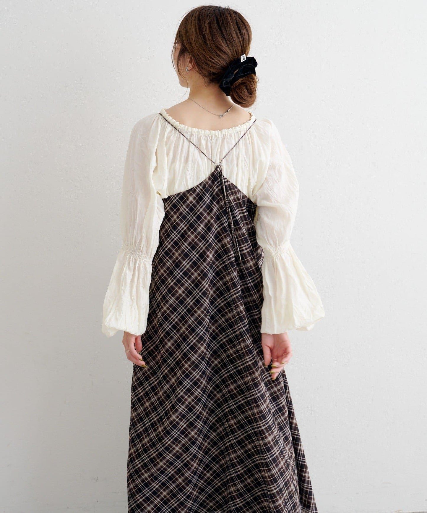 B 透視格紋連衣裙