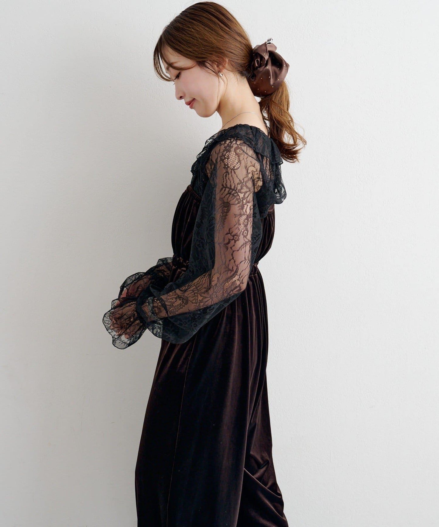 B 蕾絲上衣套裝天鵝絨連體褲