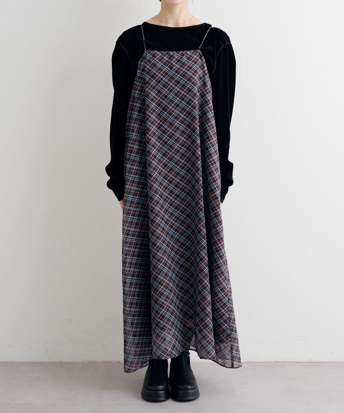 B 透視格紋連衣裙