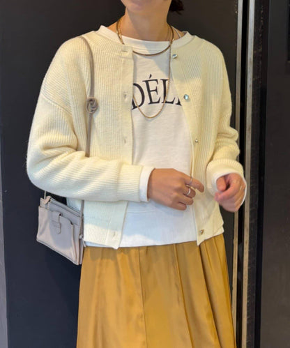 單排金色紐扣開衫