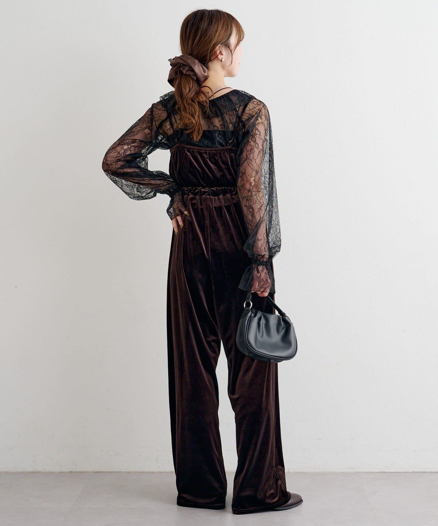 B 蕾絲上衣套裝天鵝絨連體褲