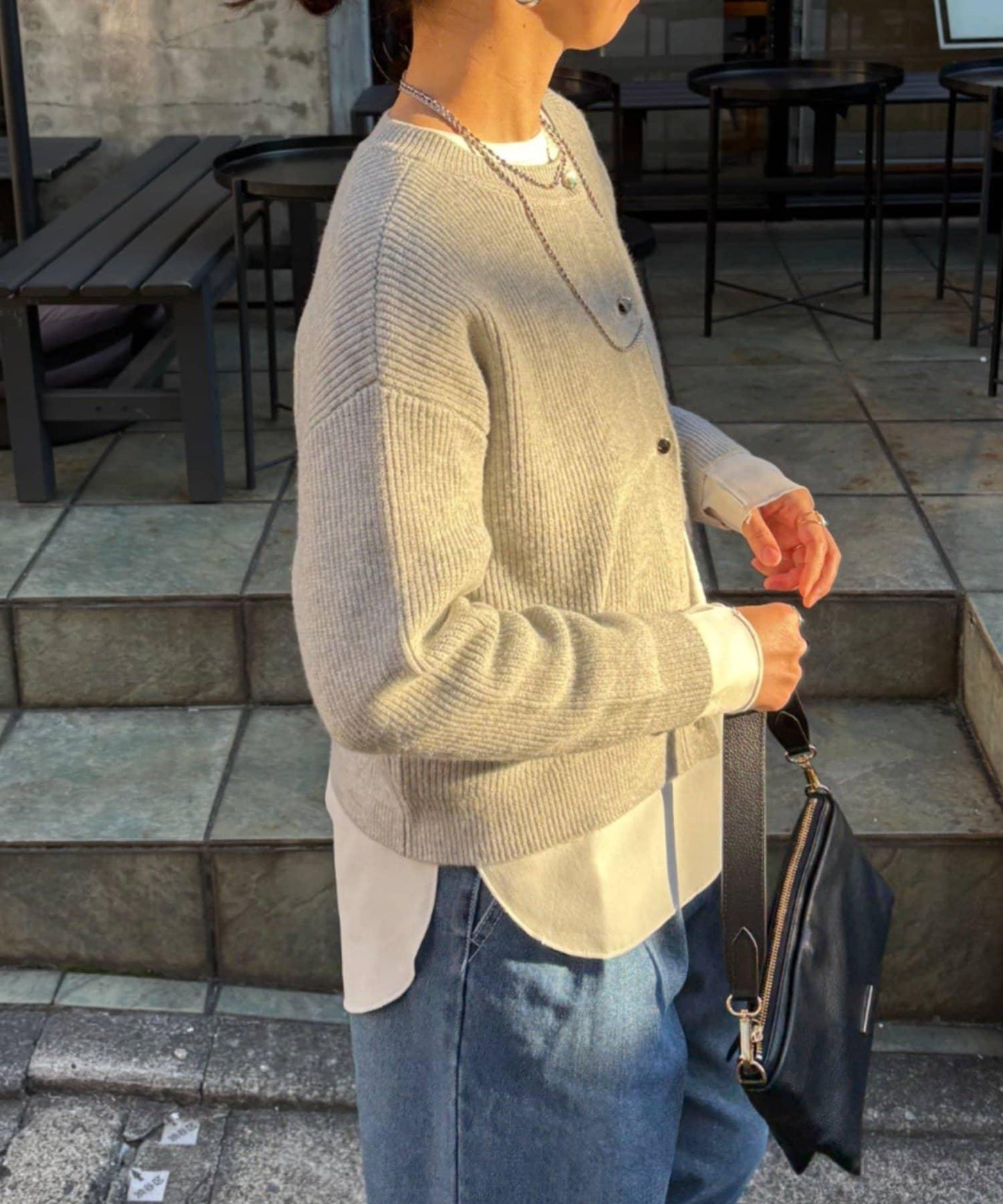 單排金色紐扣開衫