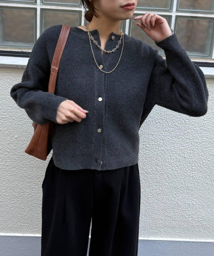 單排金色紐扣開衫