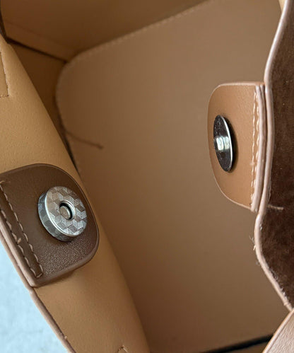 附化妝包金屬扣水桶托特包