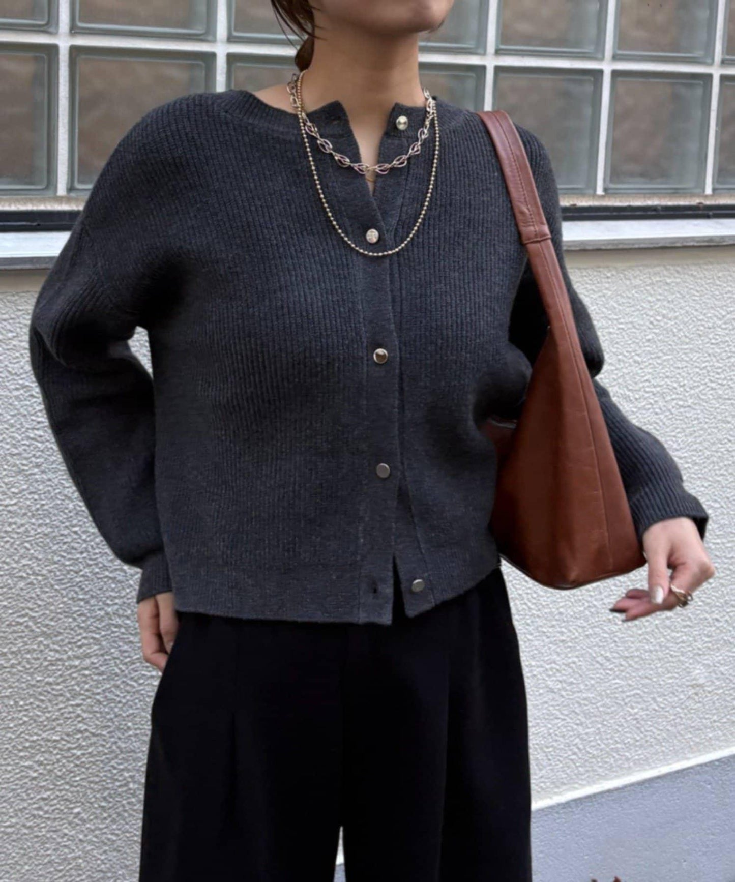 單排金色紐扣開衫