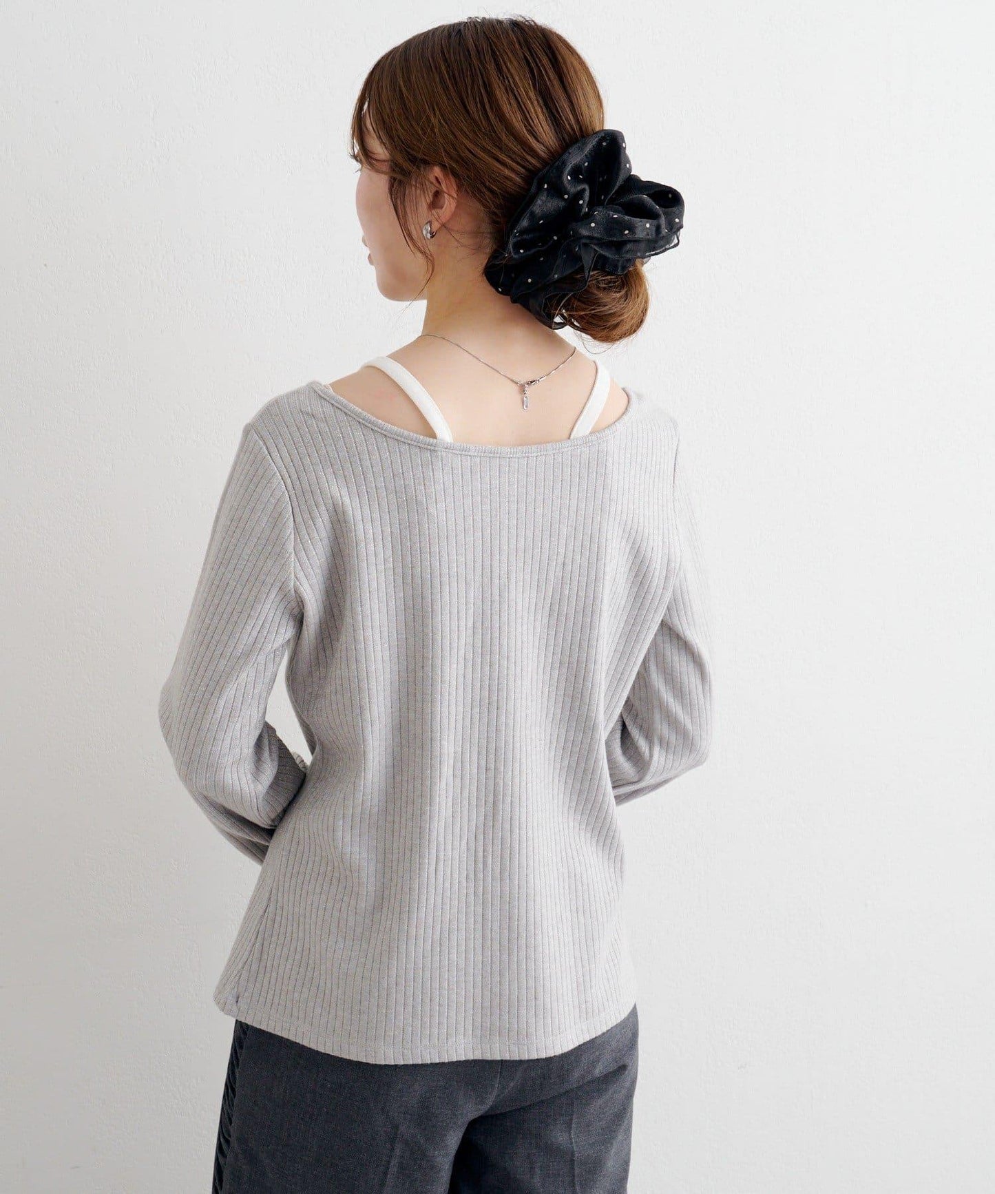 B 金銀絲羅紋開叉上衣