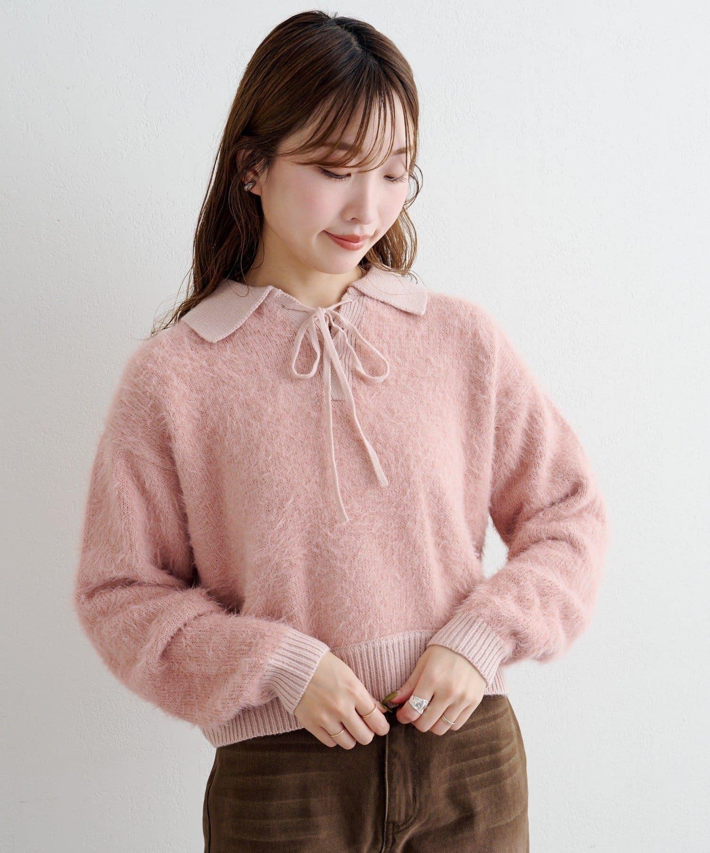 蕾絲繫帶翻領長毛針織衫