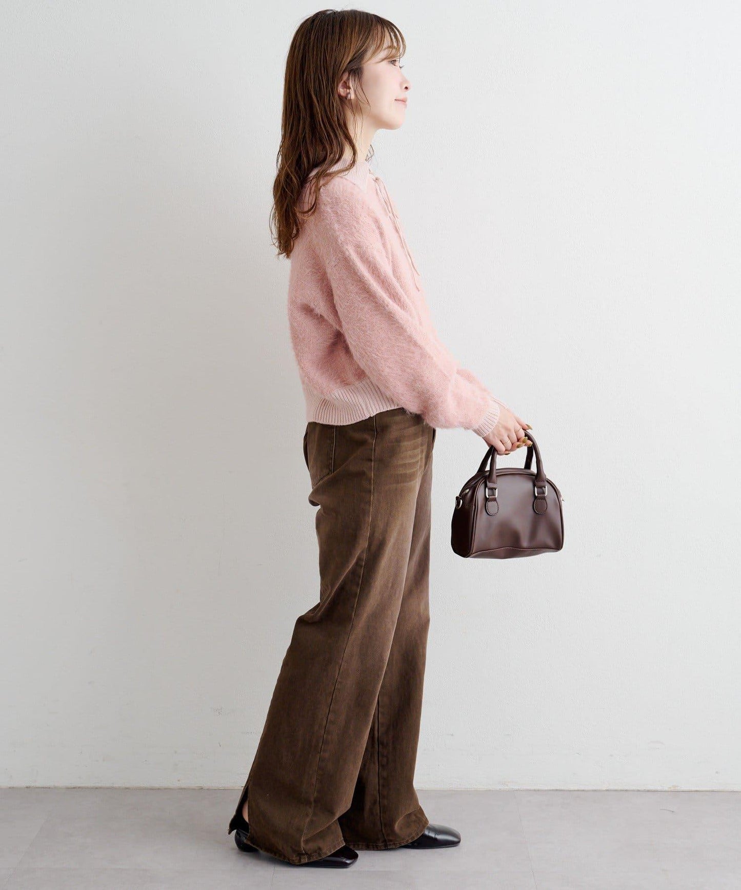 蕾絲繫帶翻領長毛針織衫