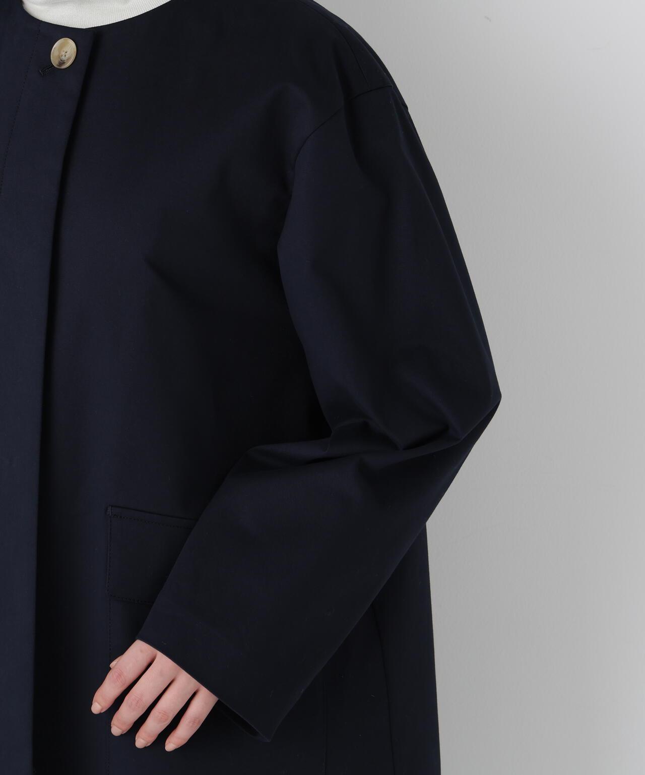 帶內襯翻蓋無領大衣