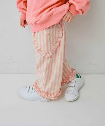 愛心口袋荷葉邊褲 Link