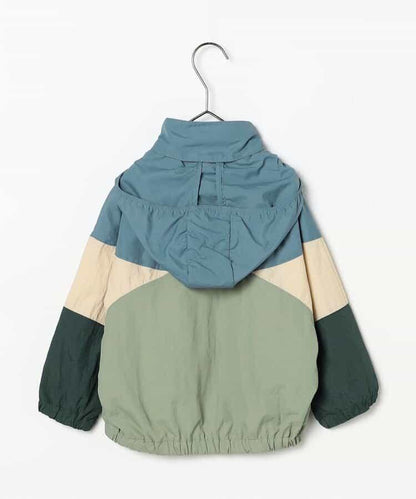 多色防風夾克