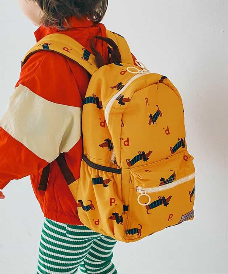 適合日常使用的全印花雙肩包