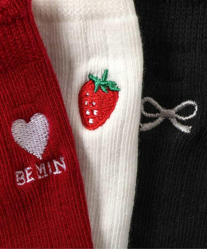 單點刺繡中筒襪