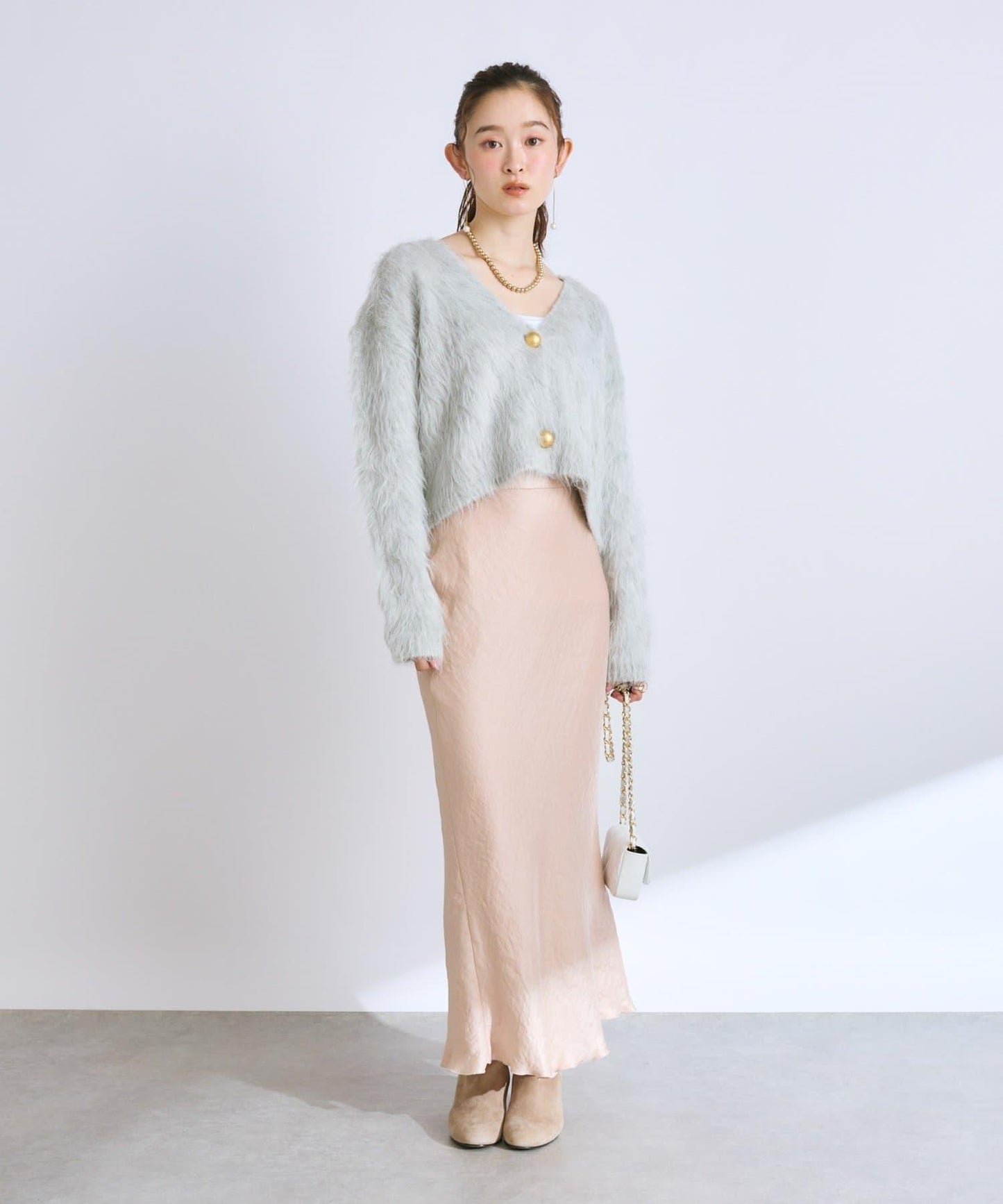 【全骨架推薦最強針織衫】長毛羽短款開衫