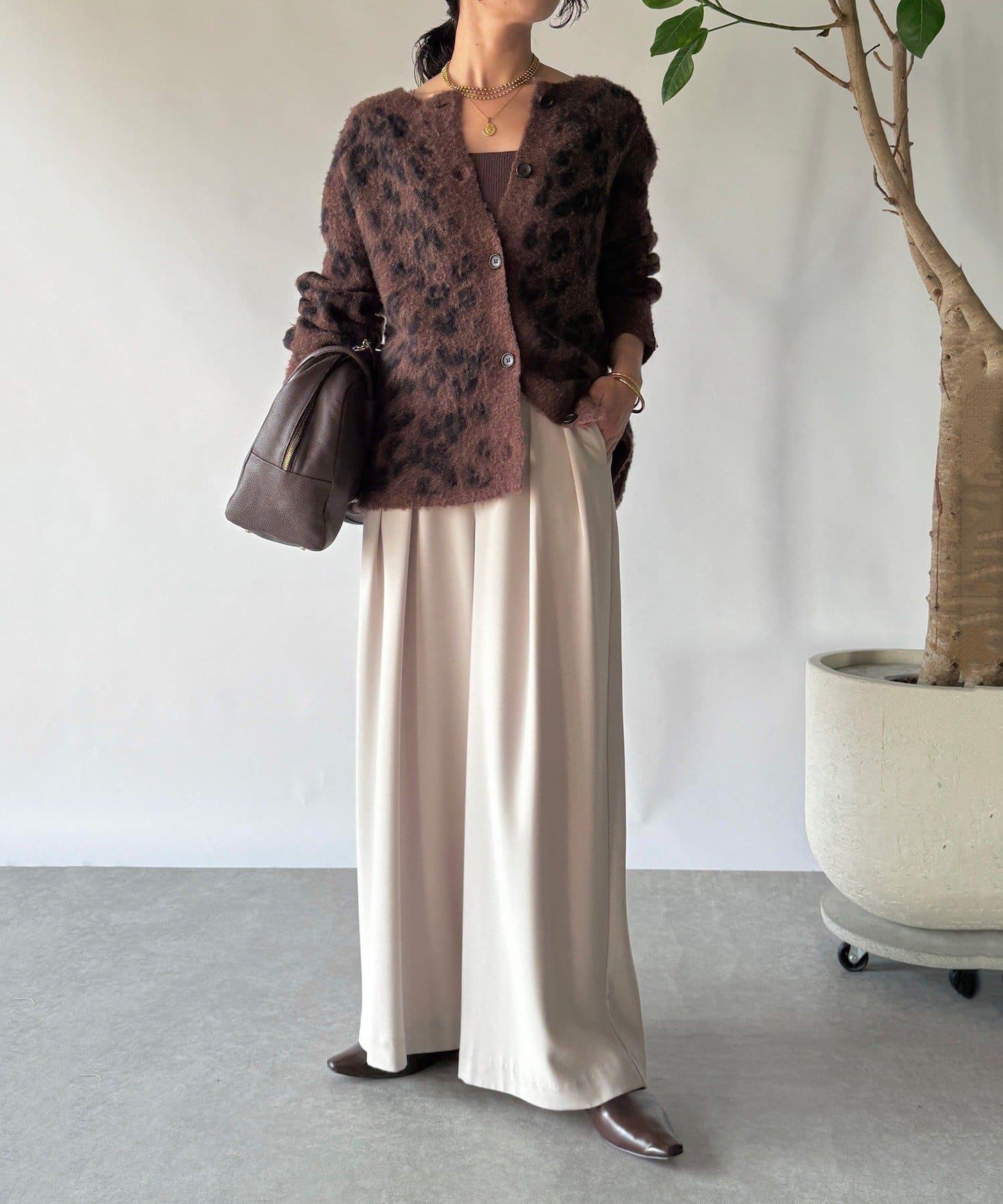 【時尚感十足】豹紋長毛針織衫