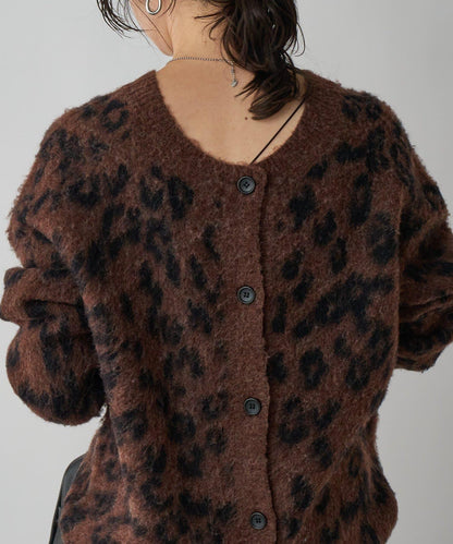 【時尚感十足】豹紋長毛針織衫