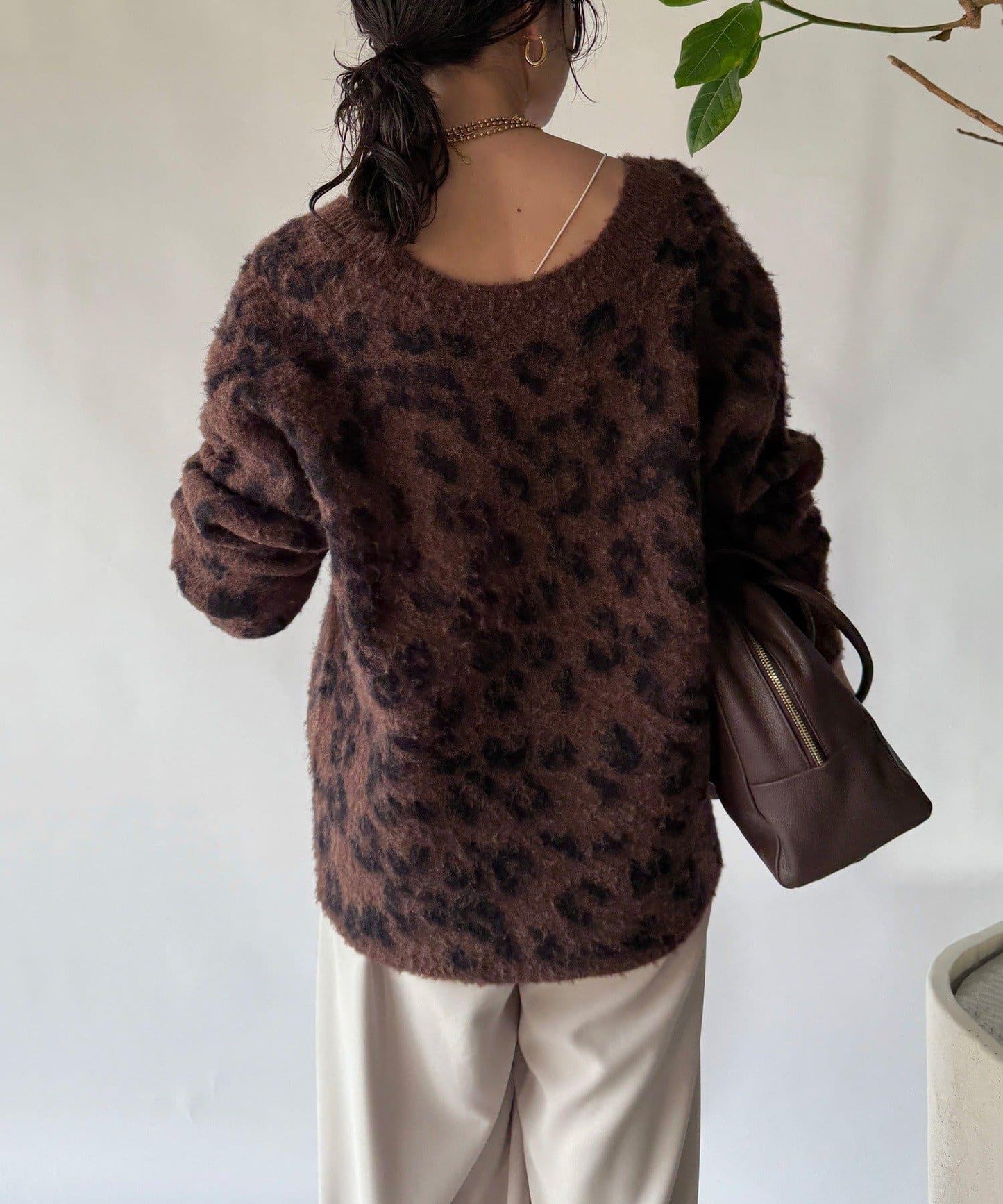 【時尚感十足】豹紋長毛針織衫