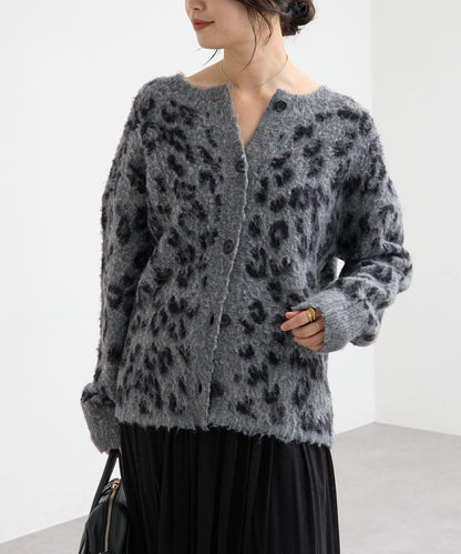 【時尚感十足】豹紋長毛針織衫
