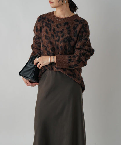 【時尚感十足】豹紋長毛針織衫