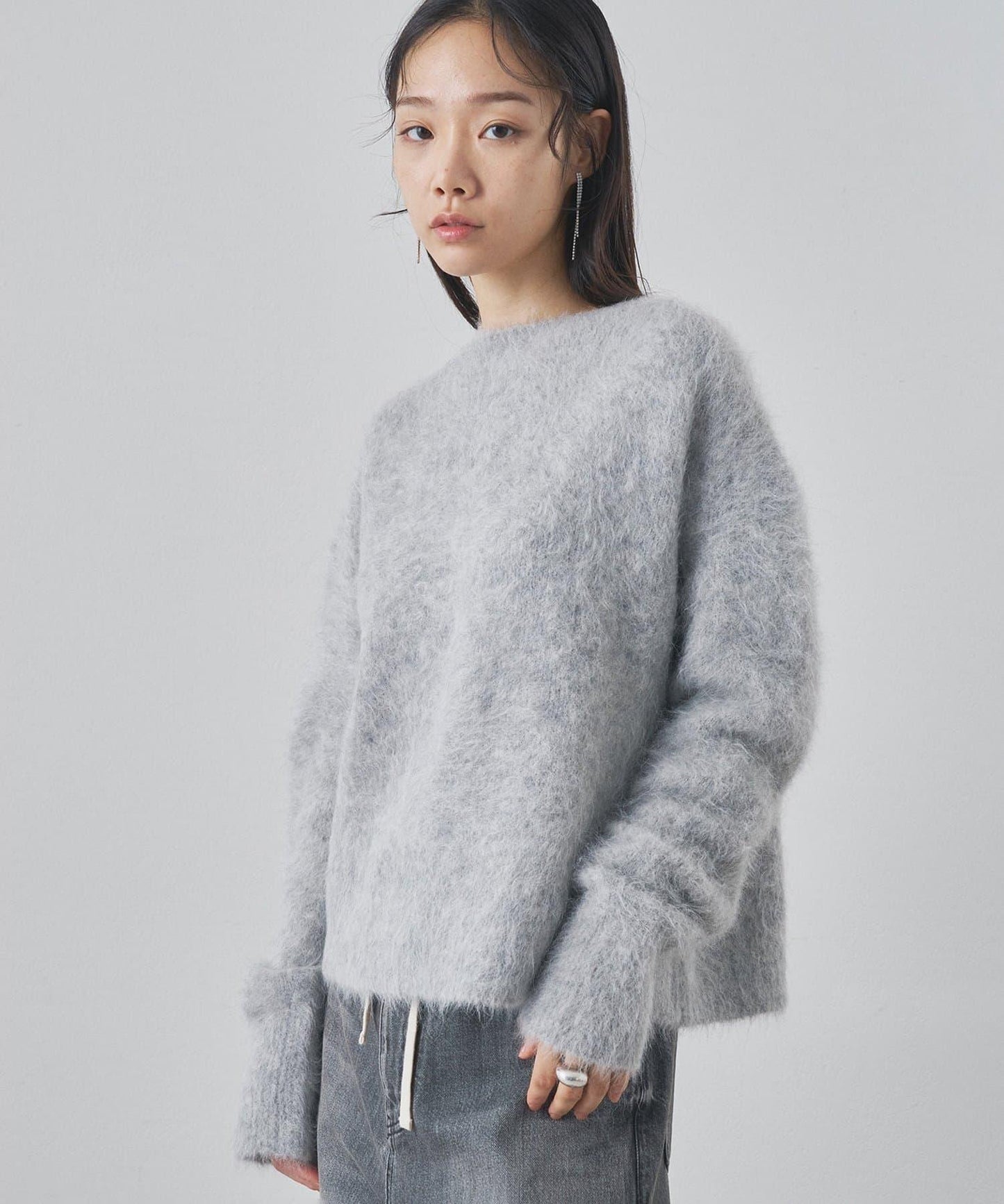 蘇里羊駝圓領套頭衫