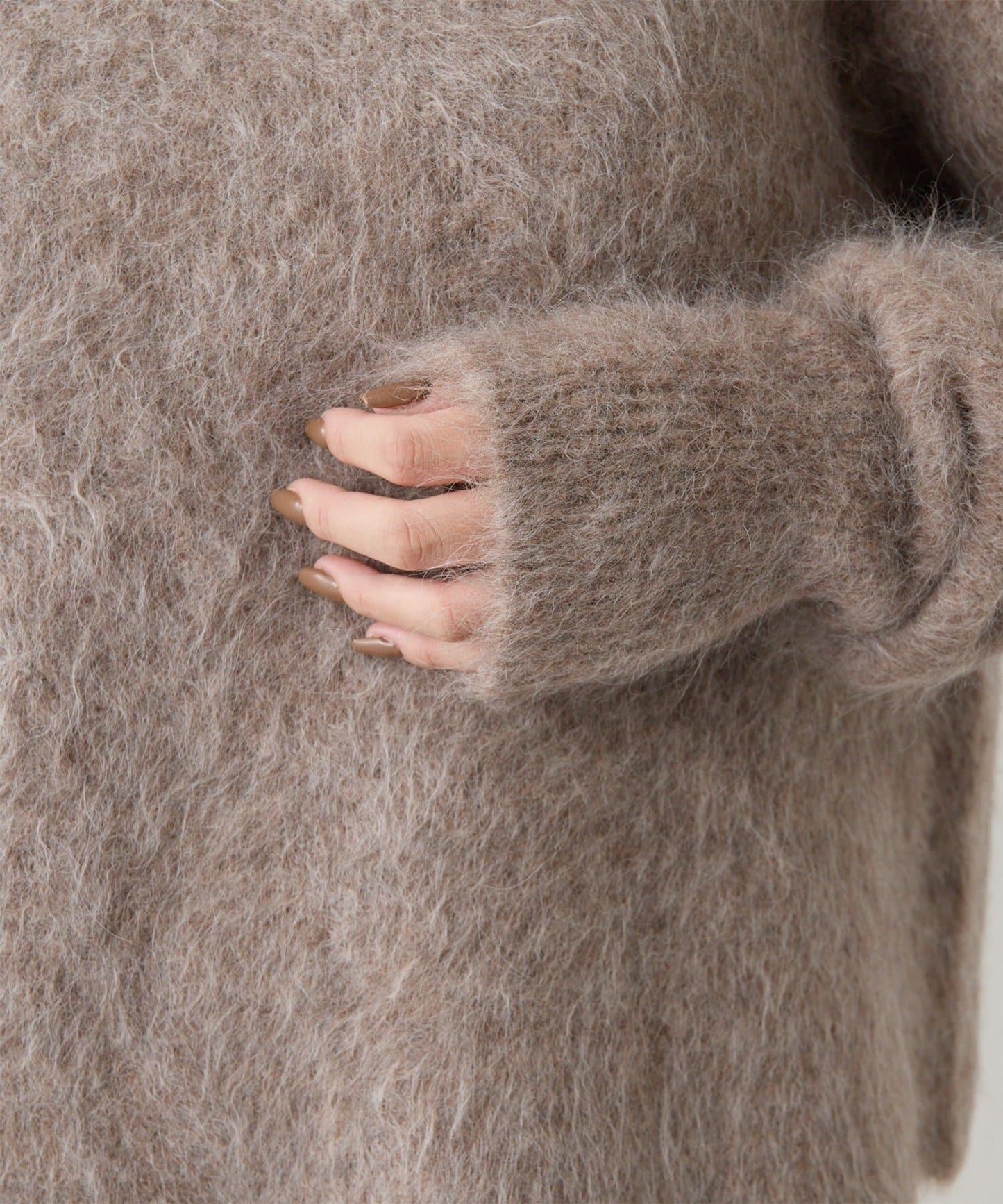 蘇里羊駝圓領套頭衫