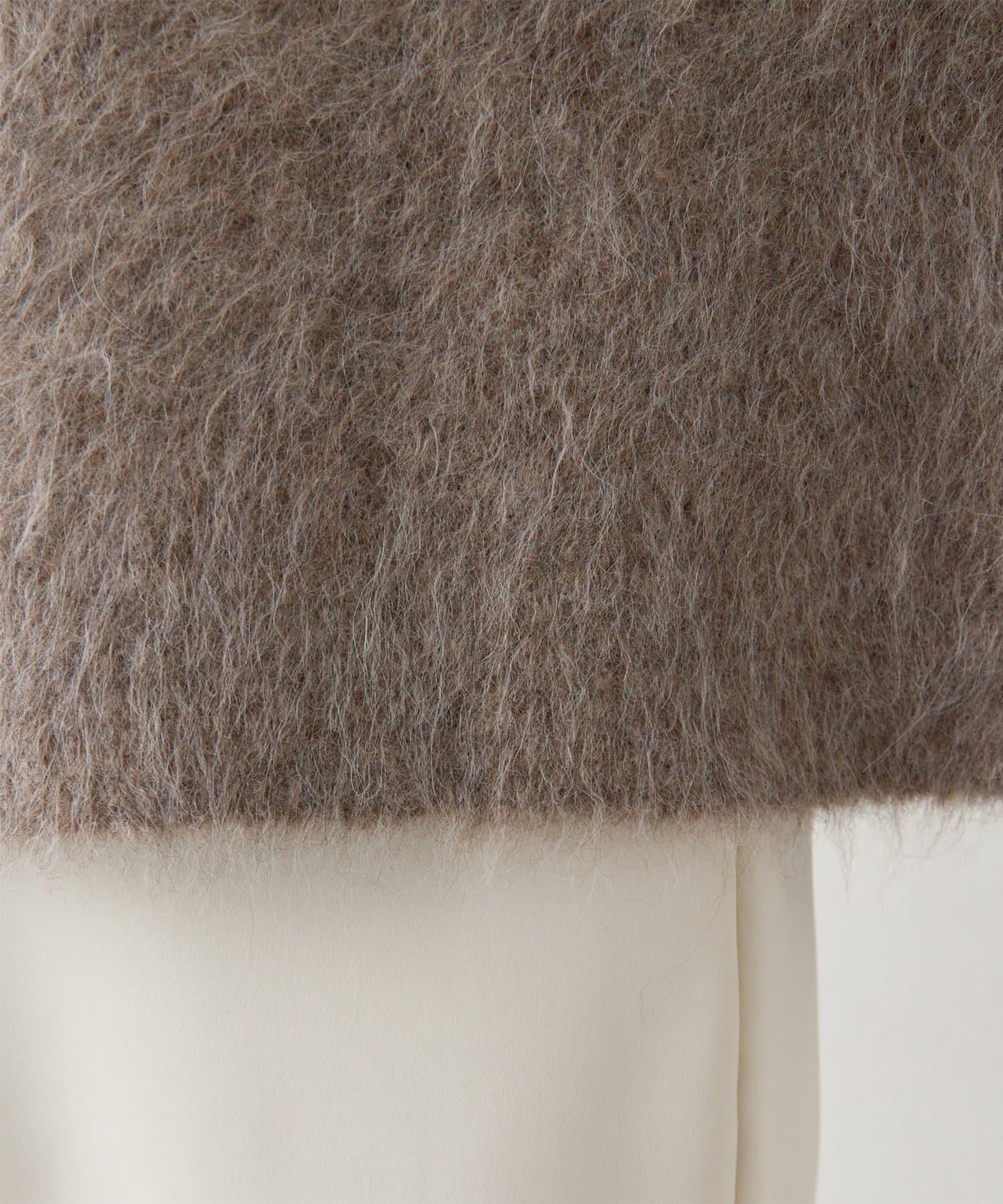 蘇里羊駝圓領套頭衫