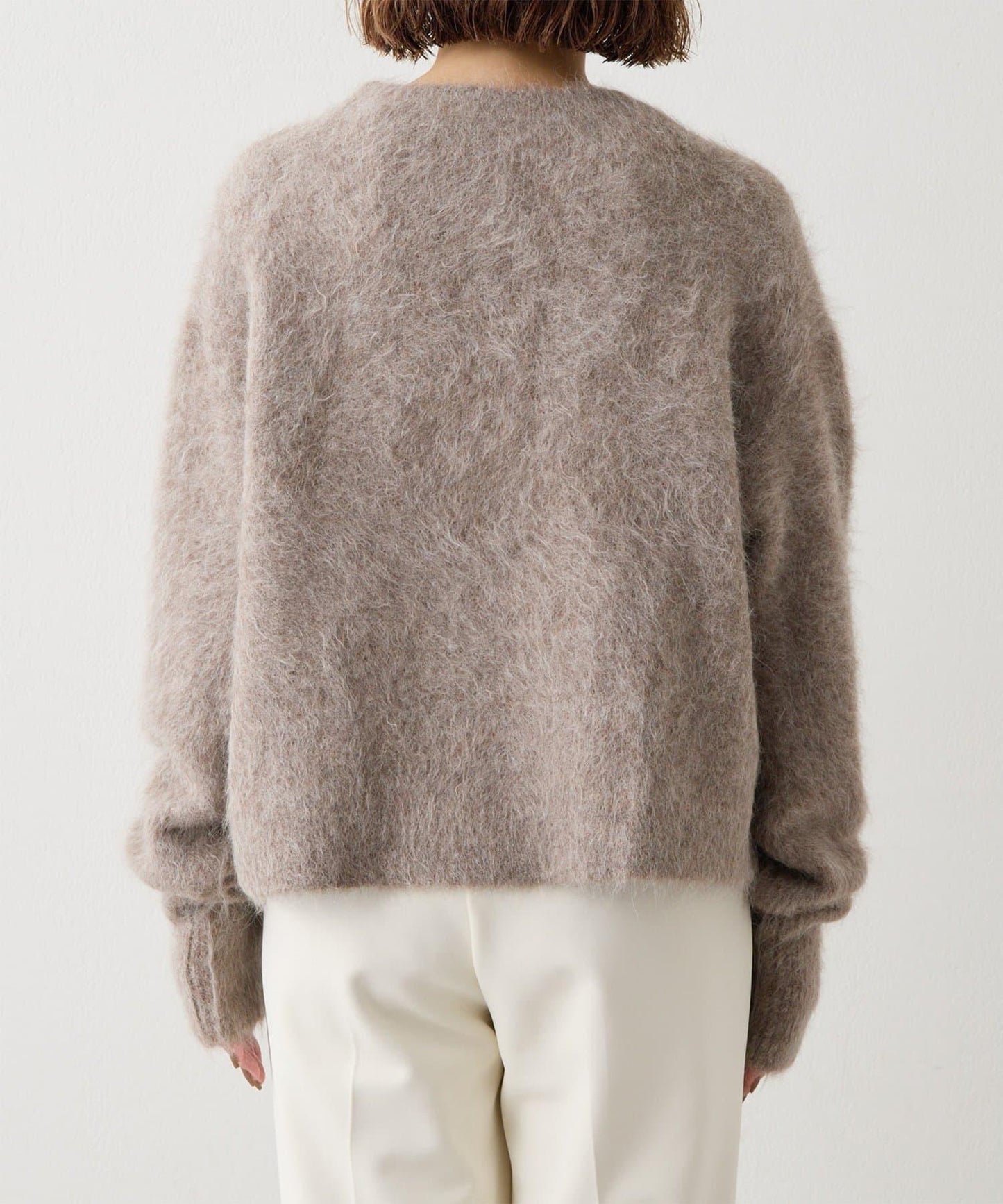 蘇里羊駝圓領套頭衫