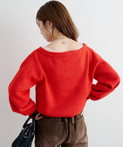 B 蕾絲拼接針織套頭衫