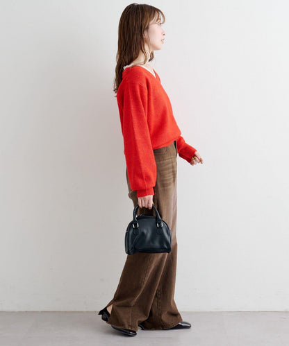 B 蕾絲拼接針織套頭衫