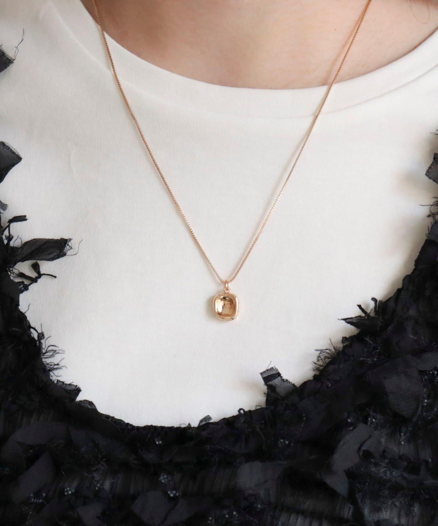 立方體吊墜項鍊