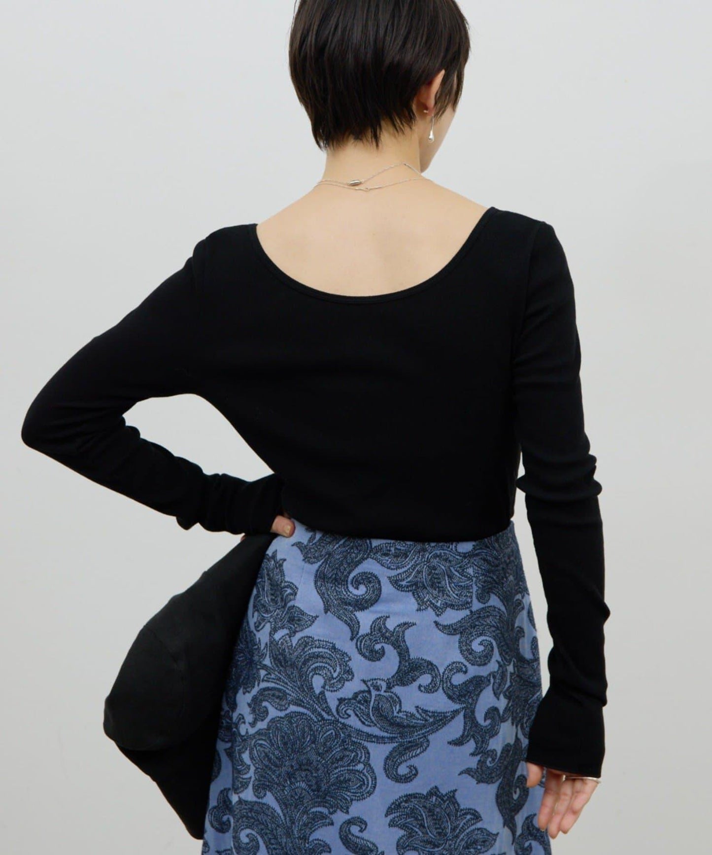 【前後兩穿】高捻螺紋長袖T恤