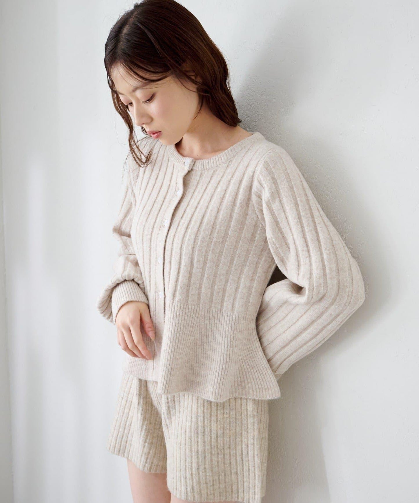 荷葉邊羅紋針織開衫