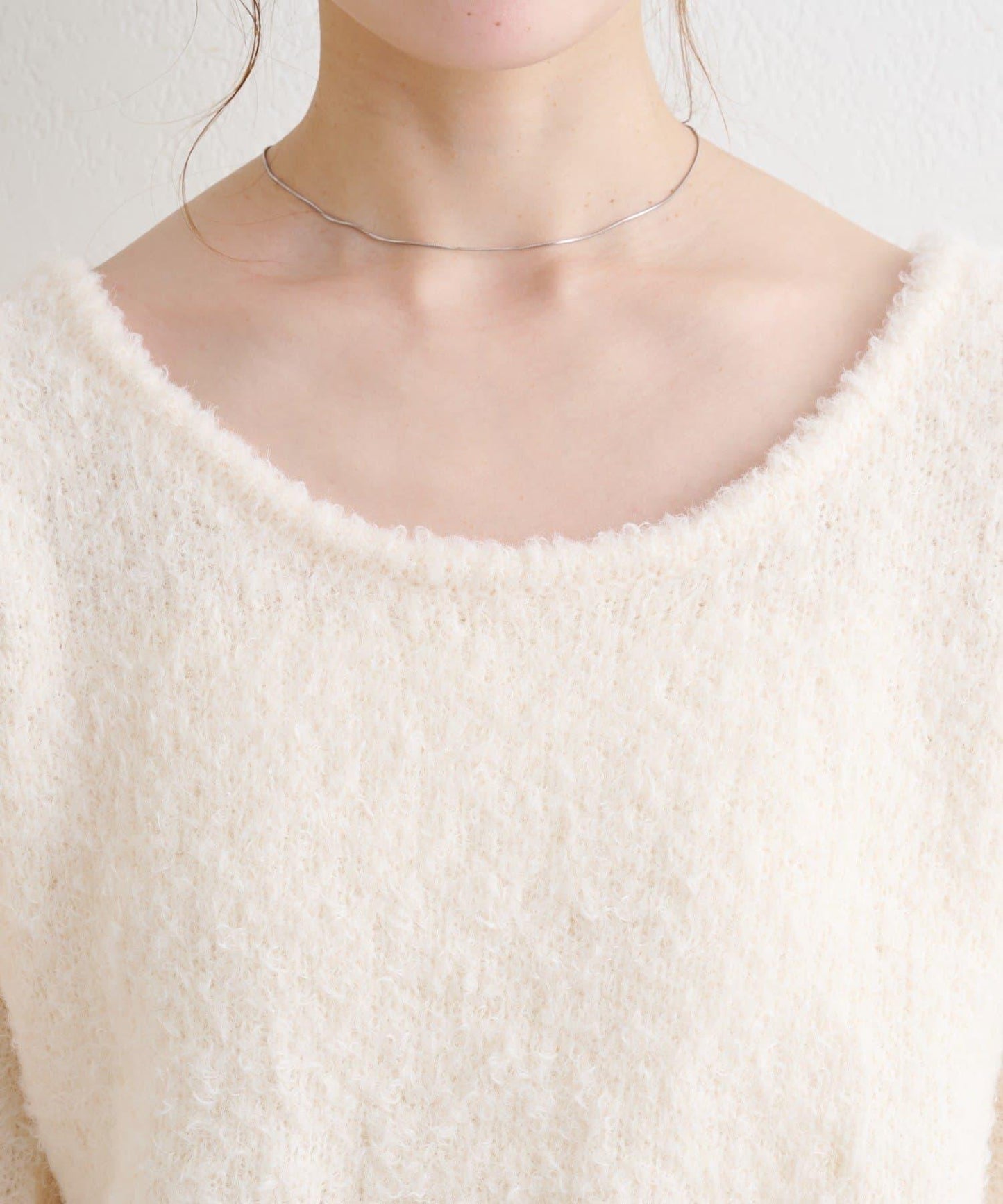 B 蝴蝶結馬海毛袖針織衫